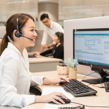Cathay Cargo's Ultra Track offers direct communication via live chat