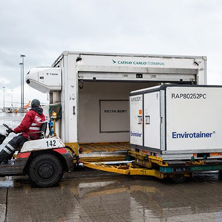 Priority handling on tarmac