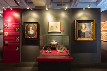 Museum exhibit of George Washington's dinner service