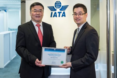 Ma Tao and Frosti Lau with Cathay CEIV Fresh certificate