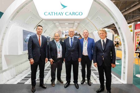 Fred Ruggiero and Michael Chynoweth at trade show