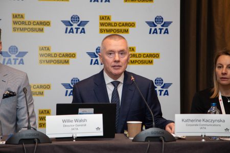 Willie Walsh and Katherine Kaczynska at IATA symposium
