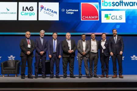 Global Logisitics System HK Co Ltd Chief Executive Simon Ng (first from left) and Director Cathay Cargo Tom Owen (third from left) on stage at WCS as co-signatories to IATA’s Digitalization Leadership Charter