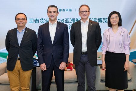 (l-r) General Manager Cargo Service Delivery Tim Wong, Director Cargo Dominic Perret, General Manager Cargo Commercial James Evans and Wendy Ge, Head of Cargo for the Chinese Mainland meet the media