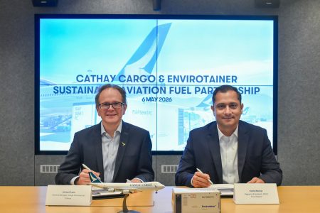 GM Cargo Commercial James Evans (left) welcomes Envirotainer Regional President APAC Kuntal Baveja to the Cathay Corporate SAF Programme